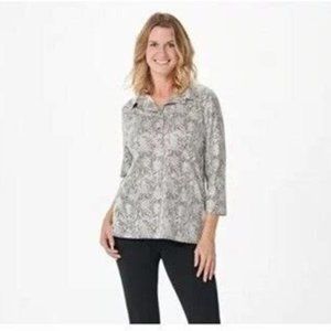 Attitudes by Renee - Faux Suede Top w/Side Slits Snake Print